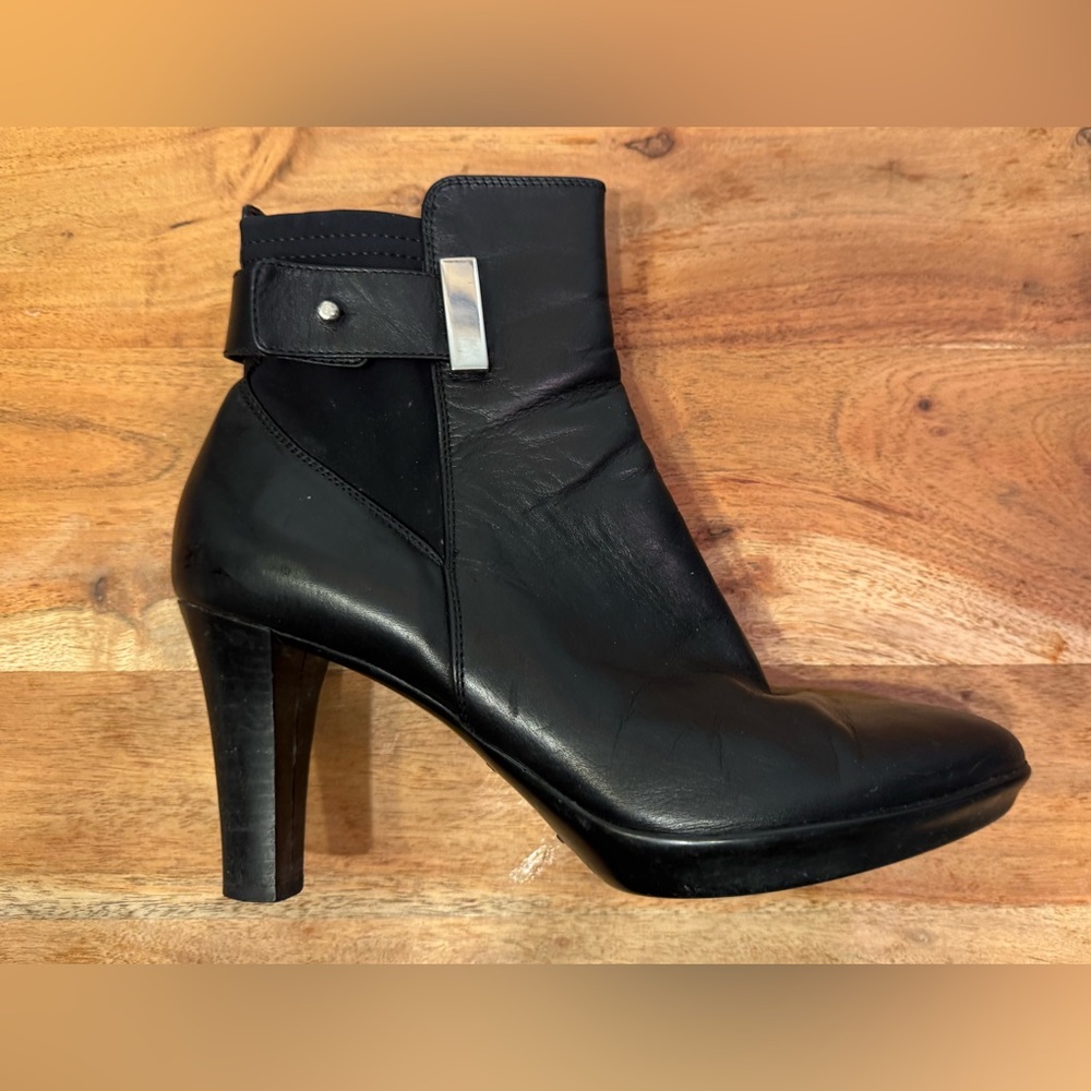 Aquatalia Kate Middleton Style Black Heeled Ankle Boots